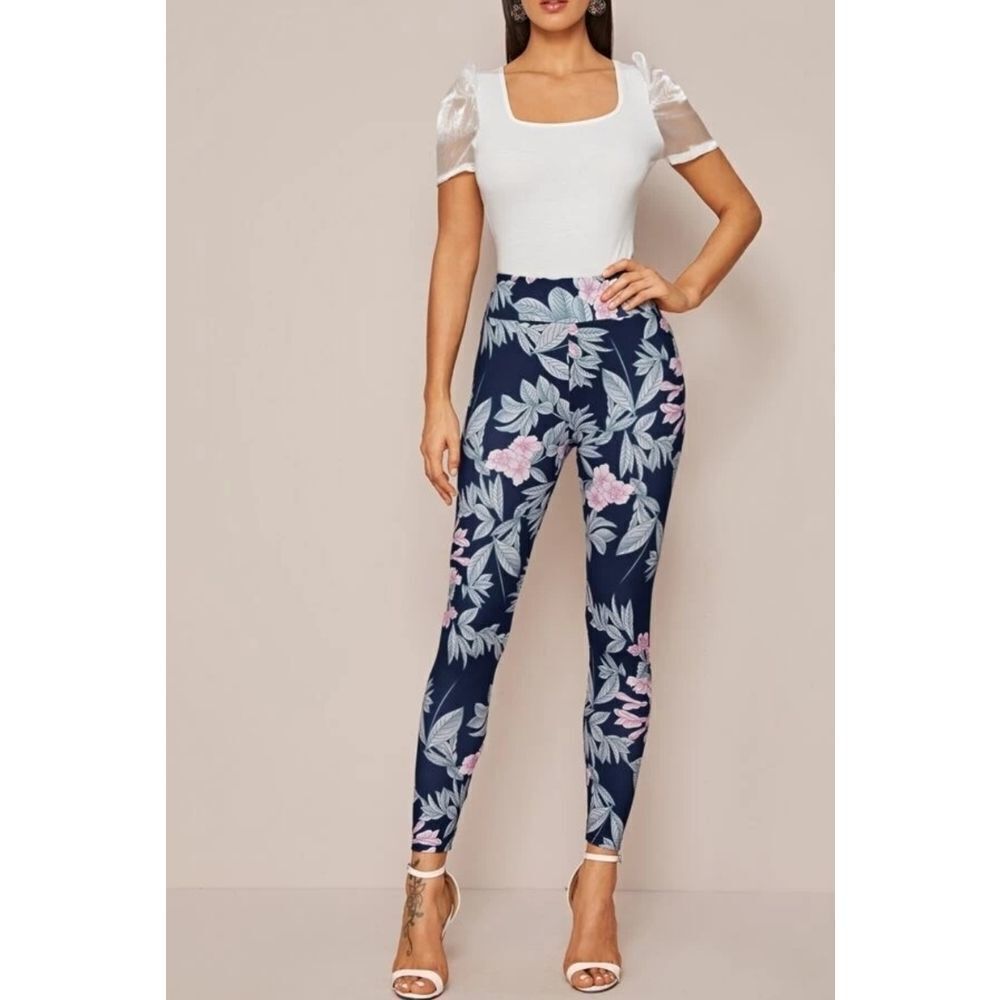 💕 $5 Bundled Wide Waistband Botanical Leggings Sz. XS